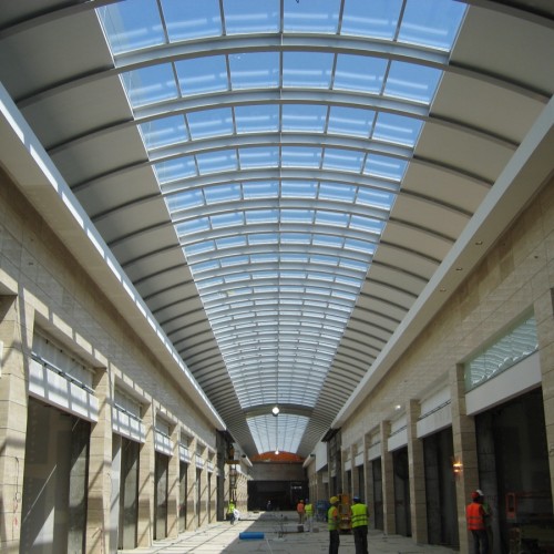 Acoperiș cupolă centru comercial